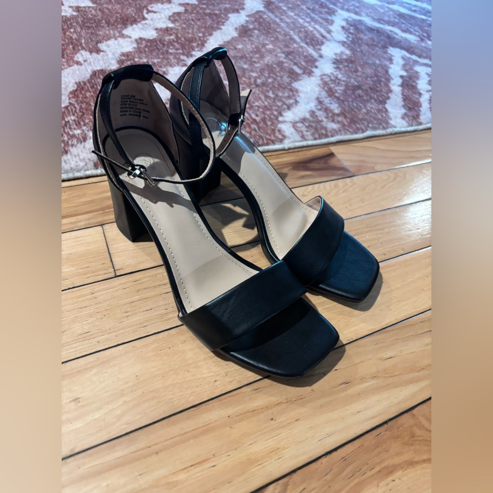 Black Heels 👠